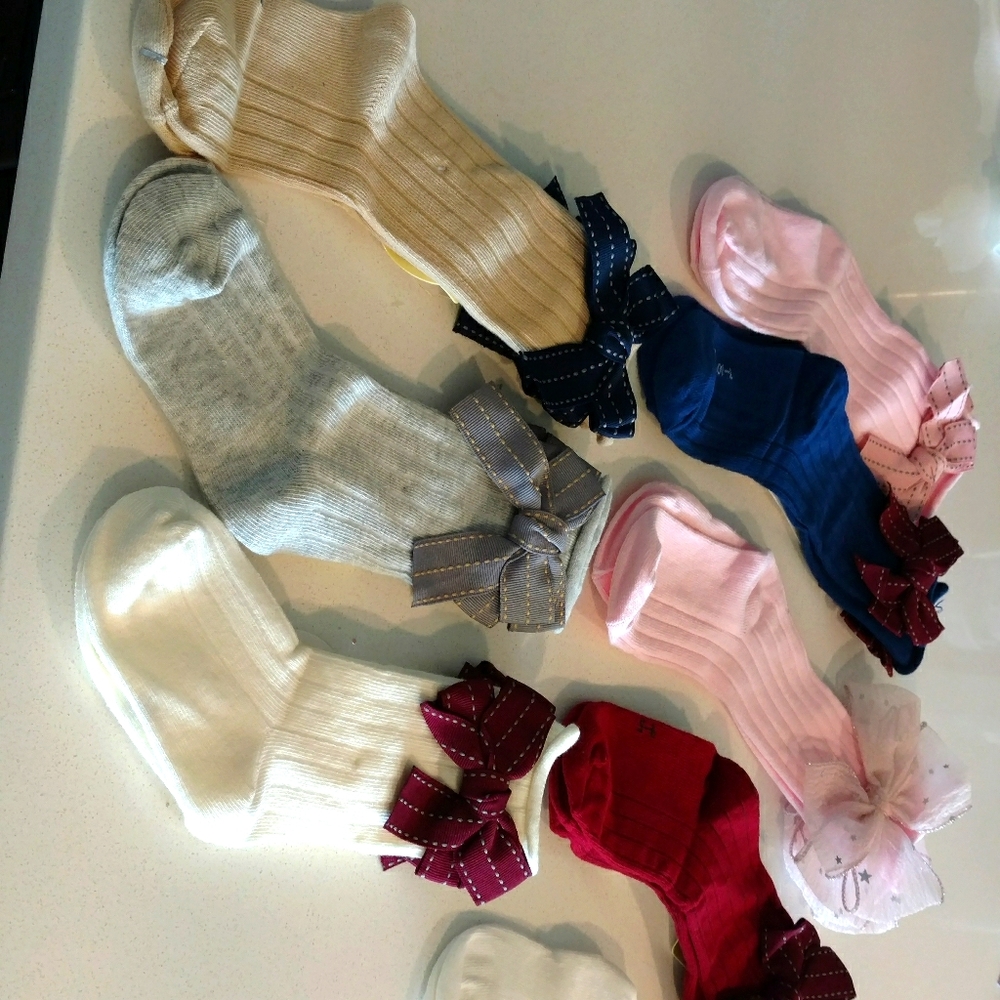 19 pairs of Little girls socks